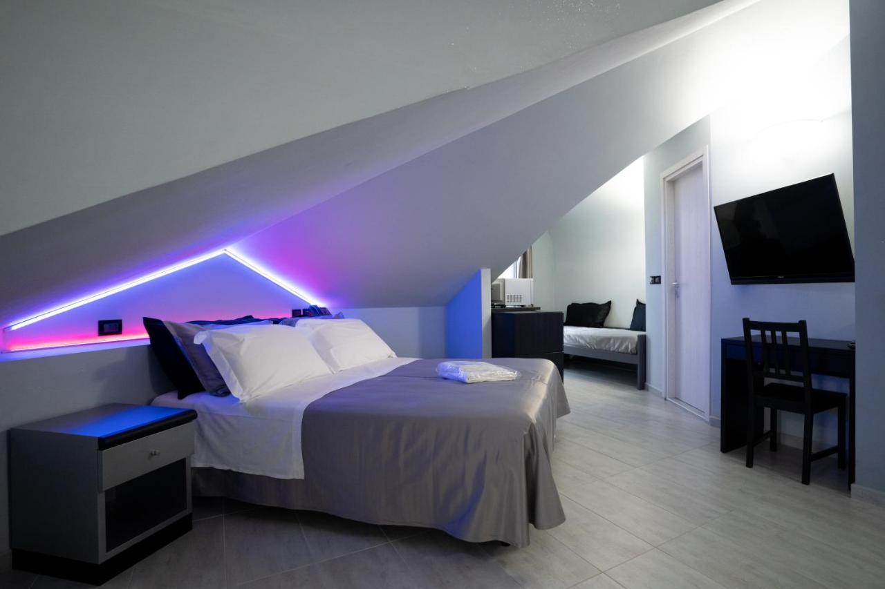 J Hotel Orbassano Extérieur photo