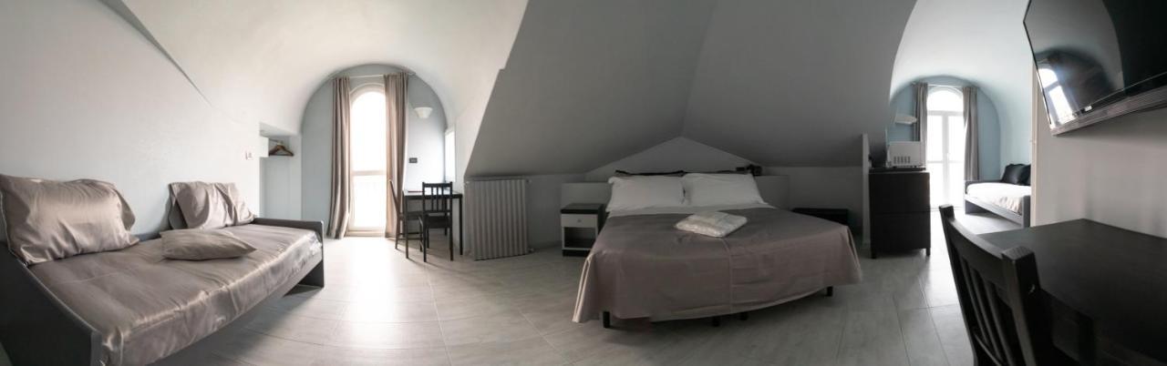 J Hotel Orbassano Extérieur photo